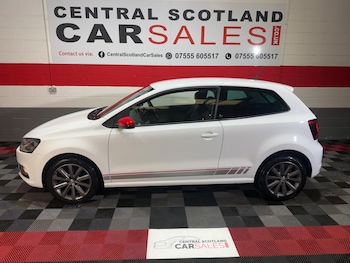 Used Volkswagen Polo 2017 for sale - 77523568: Photo