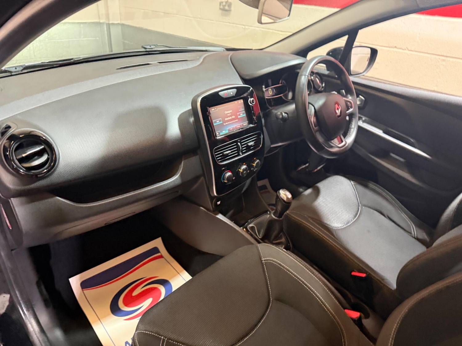 Used Renault Clio for sale - 78147924: Photo 17