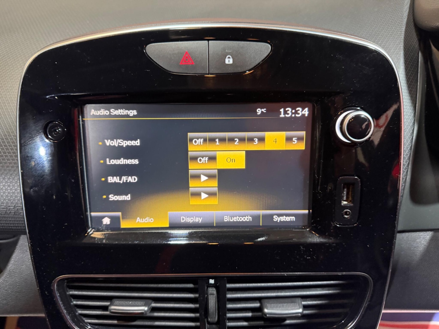 Used Renault Clio for sale - 78147924: Photo 45
