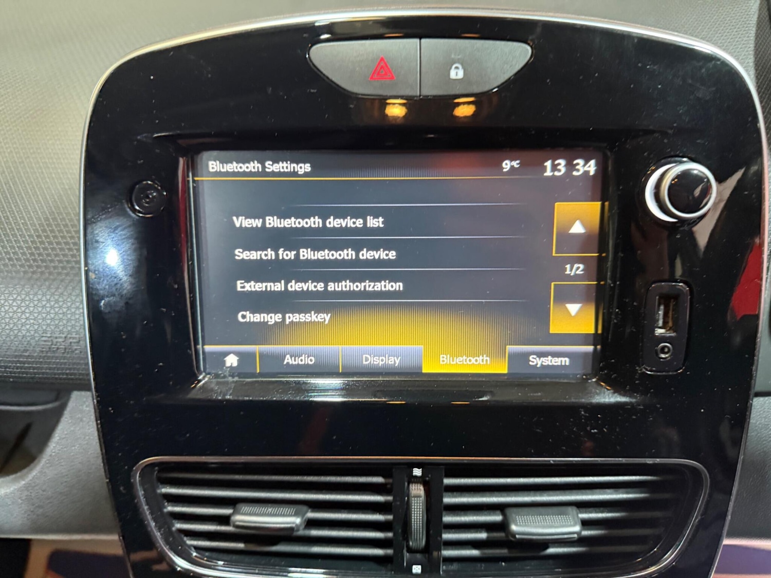 Used Renault Clio for sale - 78147924: Photo 46