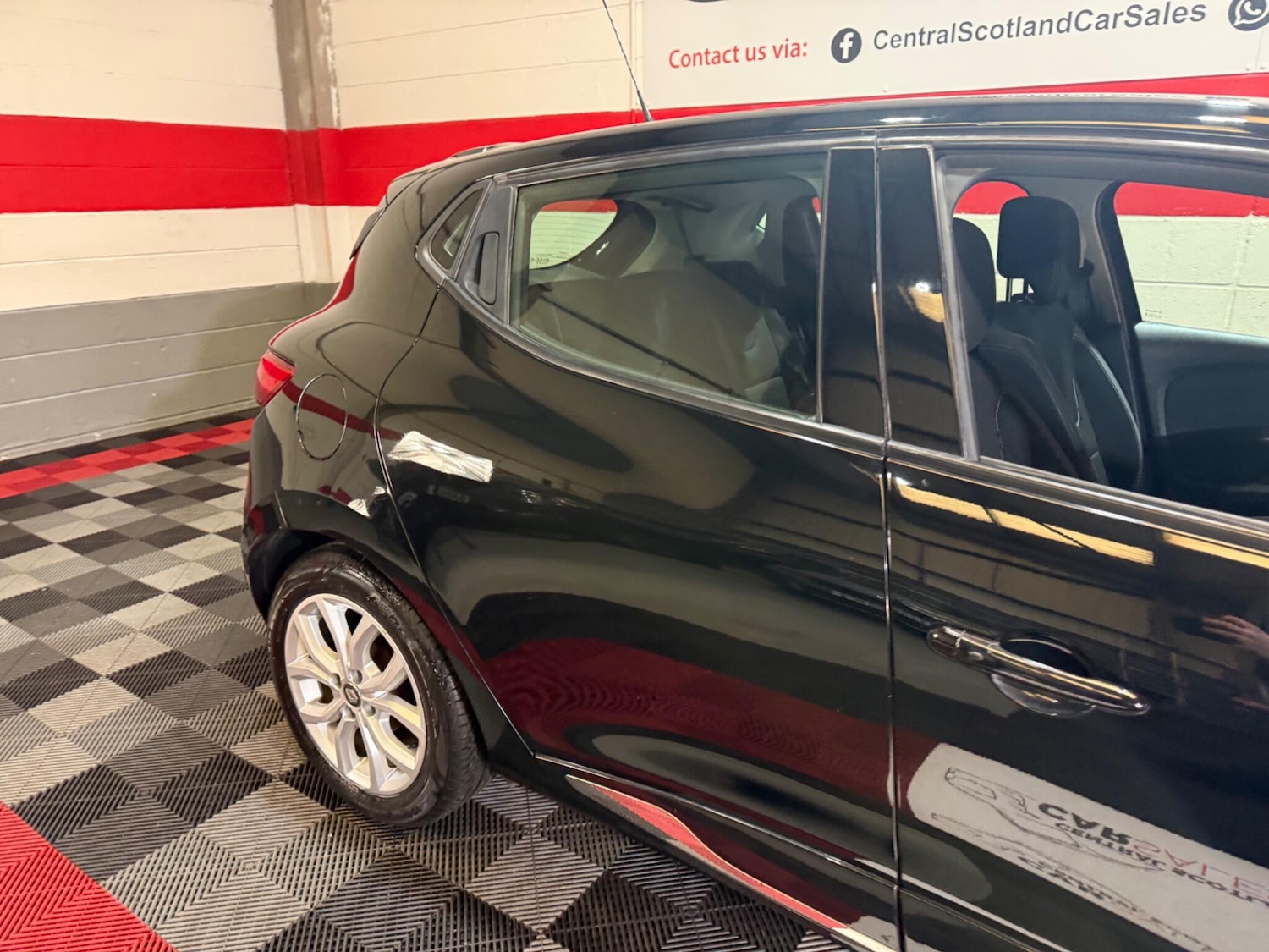 Used Renault Clio for sale - 78147924: Photo 57