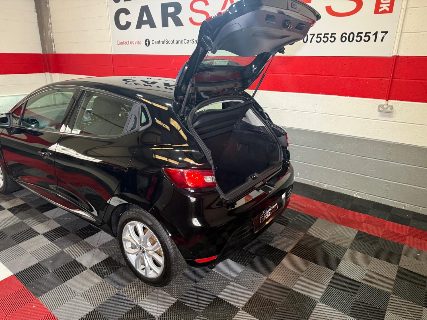 Used Renault Clio for sale - 78147924: Photo 62