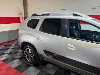 Used Dacia Duster 2019 for sale - 75687642: Photo