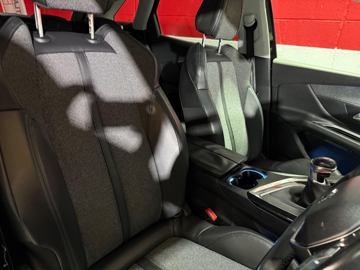 Used Peugeot 3008 2018 for sale - 76259128: Photo 24