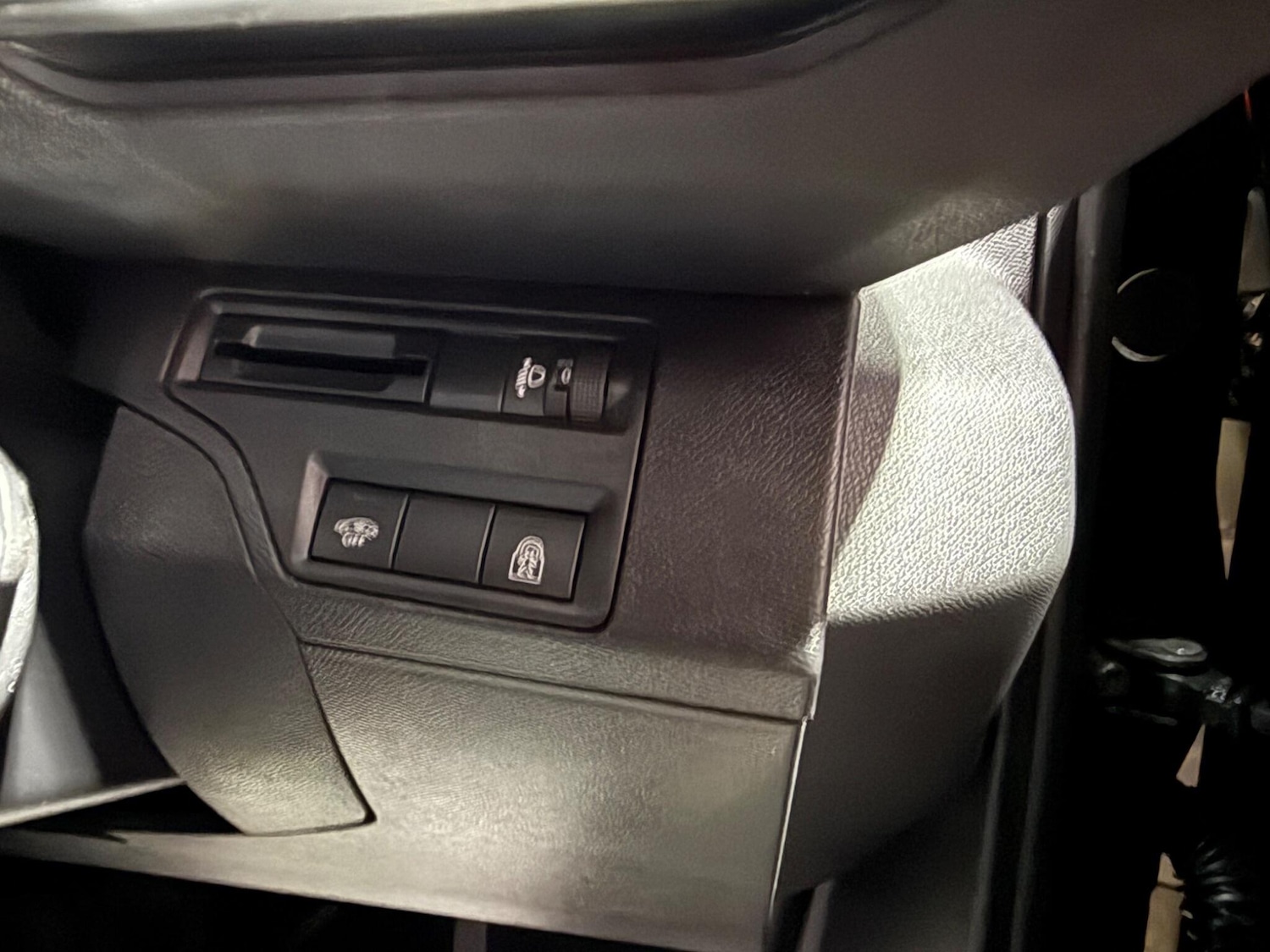 Used Peugeot 3008 2018 for sale - 76259128: Photo 31