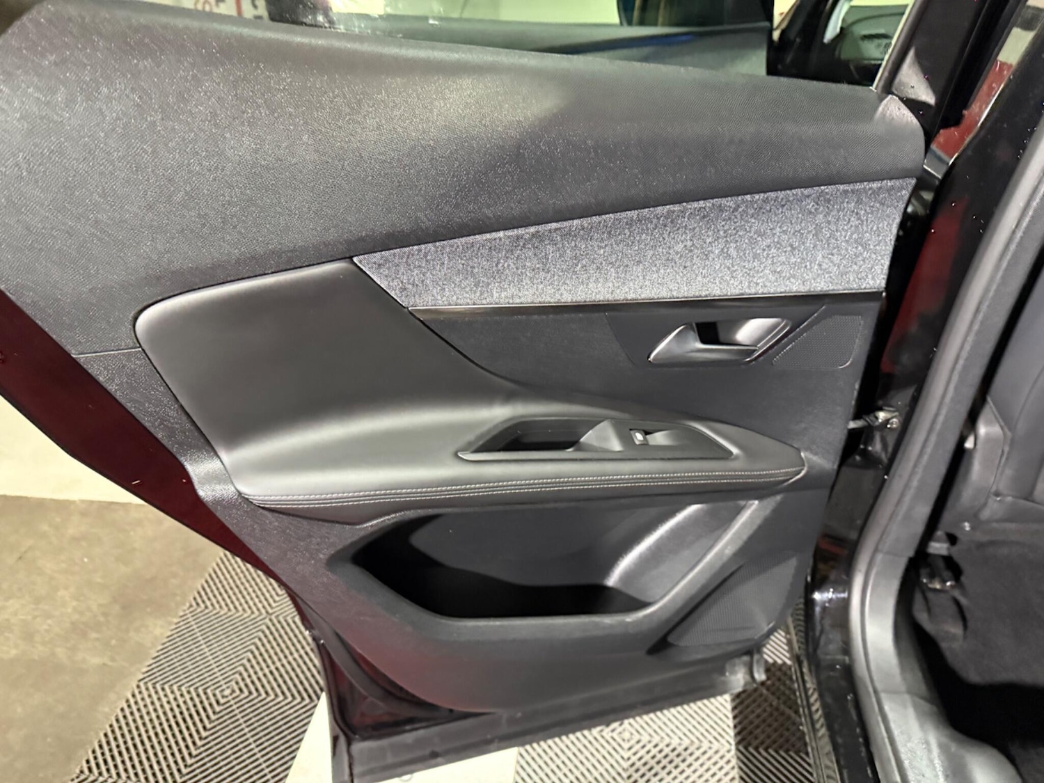 Used Peugeot 3008 2018 for sale - 76259128: Photo 35