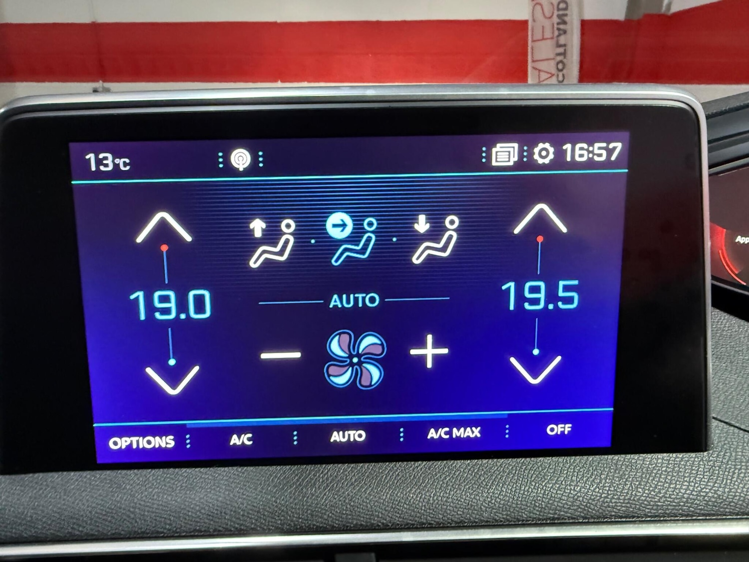 Used Peugeot 3008 2018 for sale - 76259128: Photo 42