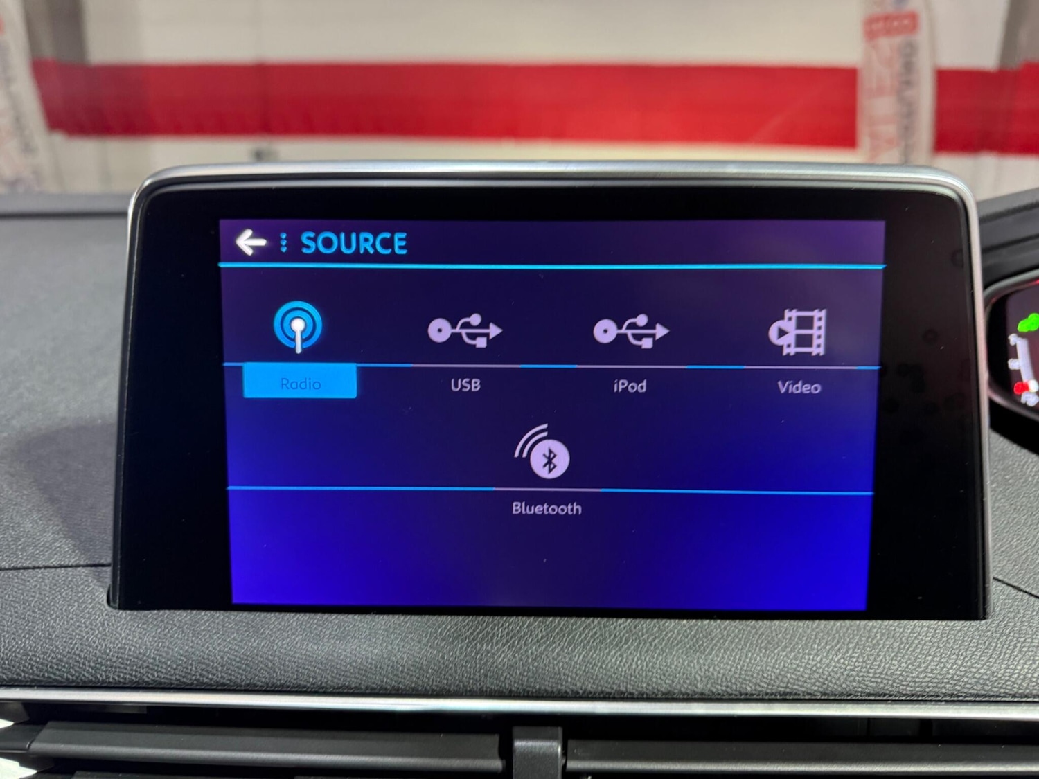 Used Peugeot 3008 2018 for sale - 76259128: Photo 43
