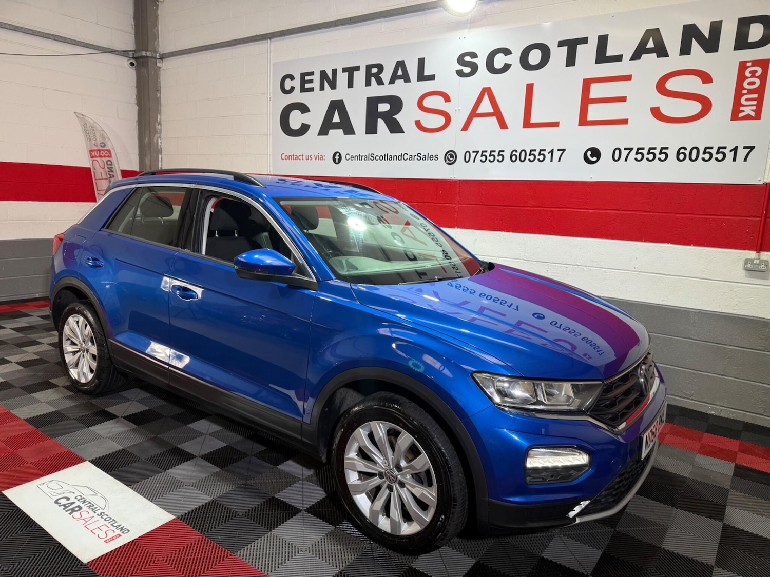 Used Volkswagen T-Roc 2019 for sale - 76215673: Photo 1