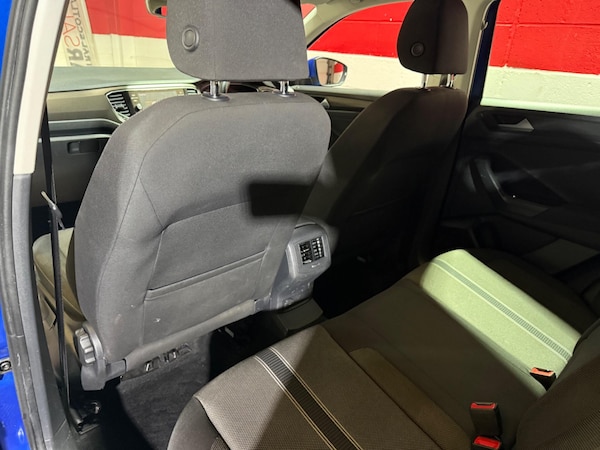 Used Volkswagen T-Roc 2019 for sale - 76215673: Photo 25