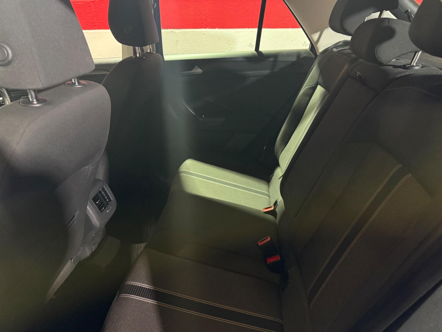 Used Volkswagen T-Roc 2019 for sale - 76215673: Photo 26