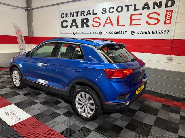 Used Volkswagen T-Roc 2019 for sale - 76215673: Photo 3