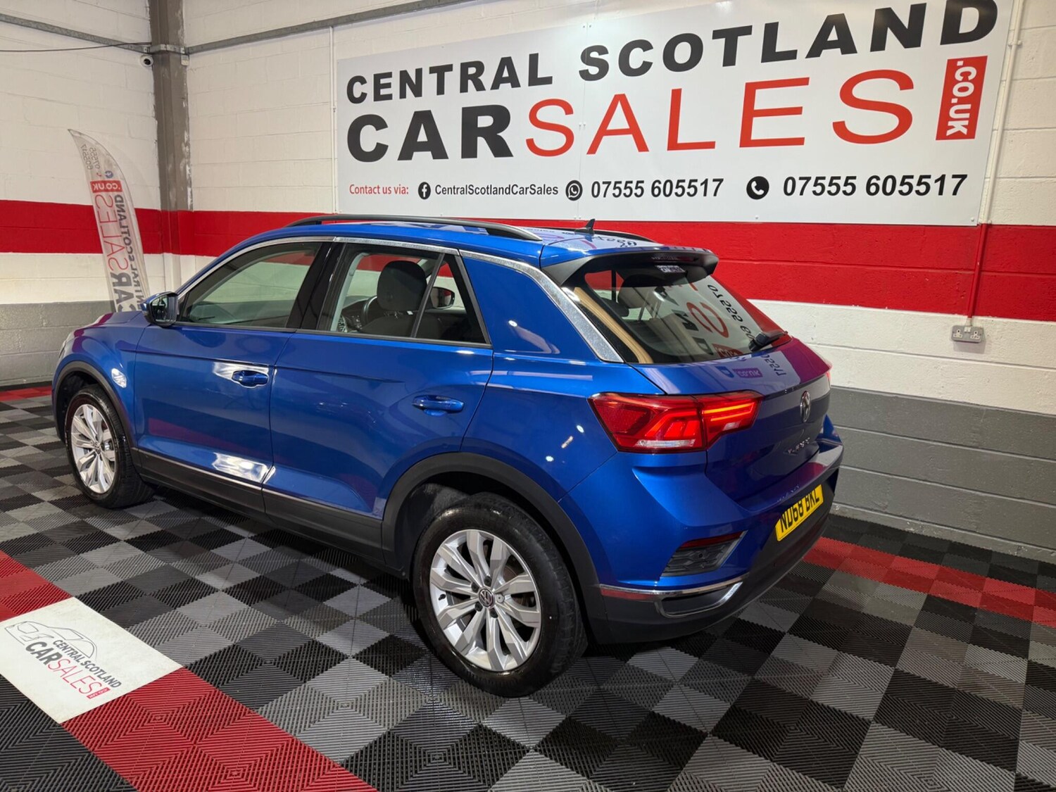Used Volkswagen T-Roc 2019 for sale - 76215673: Photo 4
