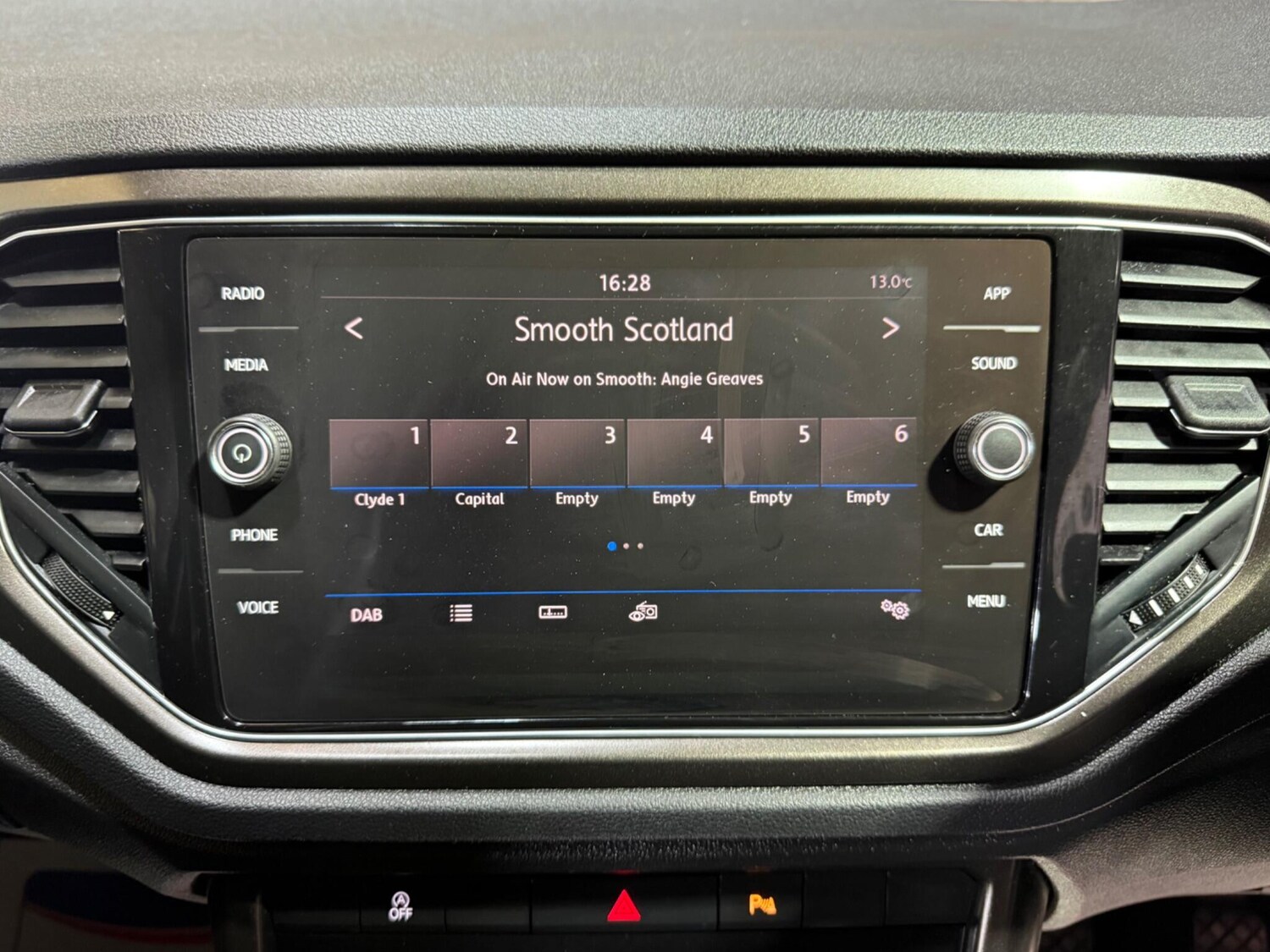 Used Volkswagen T-Roc 2019 for sale - 76215673: Photo 41