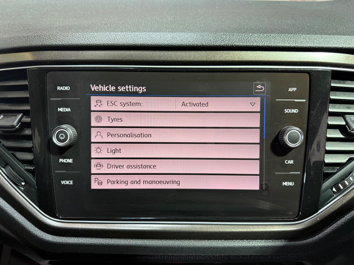 Used Volkswagen T-Roc 2019 for sale - 76215673: Photo 53