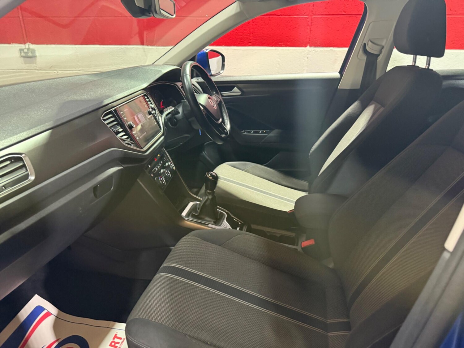 Used Volkswagen T-Roc 2019 for sale - 76215673: Photo 61