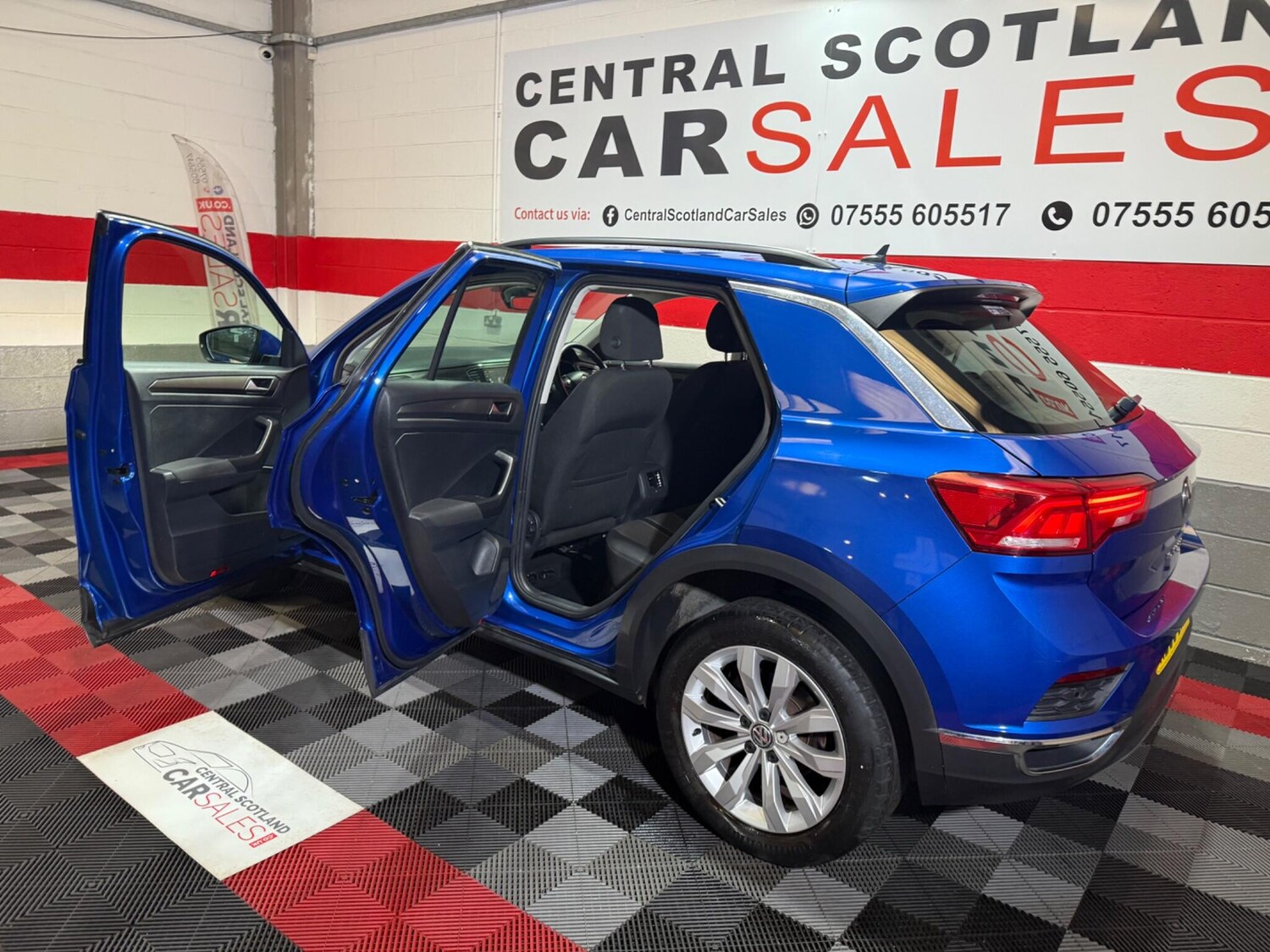 Used Volkswagen T-Roc 2019 for sale - 76215673: Photo 69