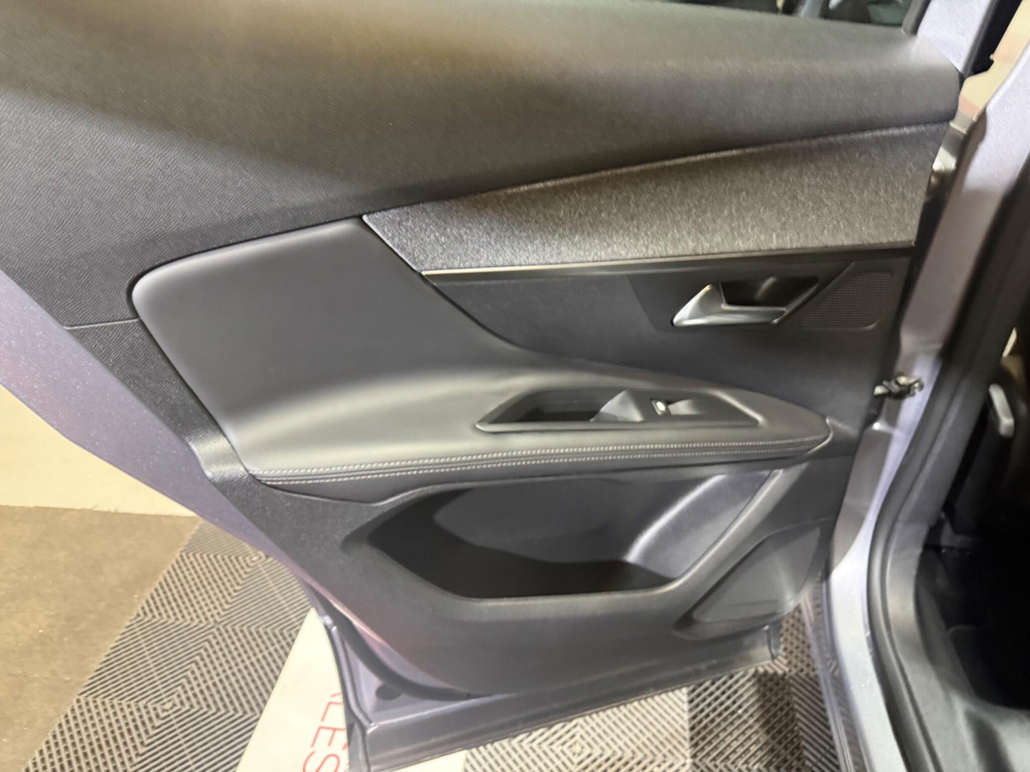 Used Peugeot 3008 for sale - 78034229: Photo 32