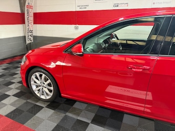 Used Volkswagen Golf 2017 for sale - 75769702: Photo