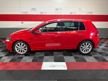 Used Volkswagen Golf 2017 for sale - 75769702: Photo