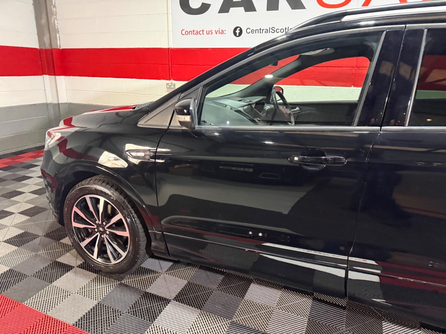 Used Ford Kuga 2019 for sale - 77331820: Photo 64