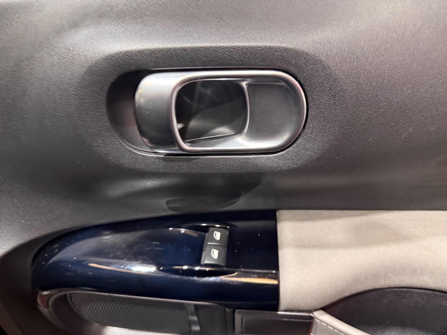 Used Citroen C4 Cactus for sale - 77266649: Photo 32