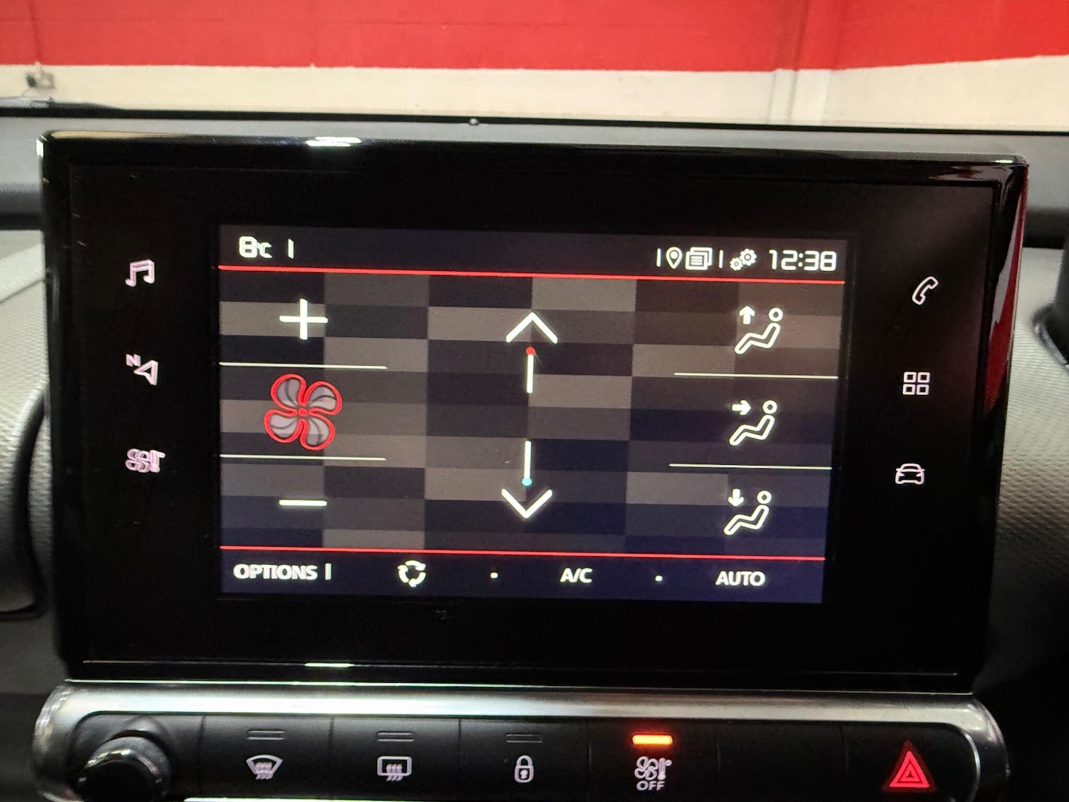 Used Citroen C4 Cactus for sale - 77266649: Photo 45