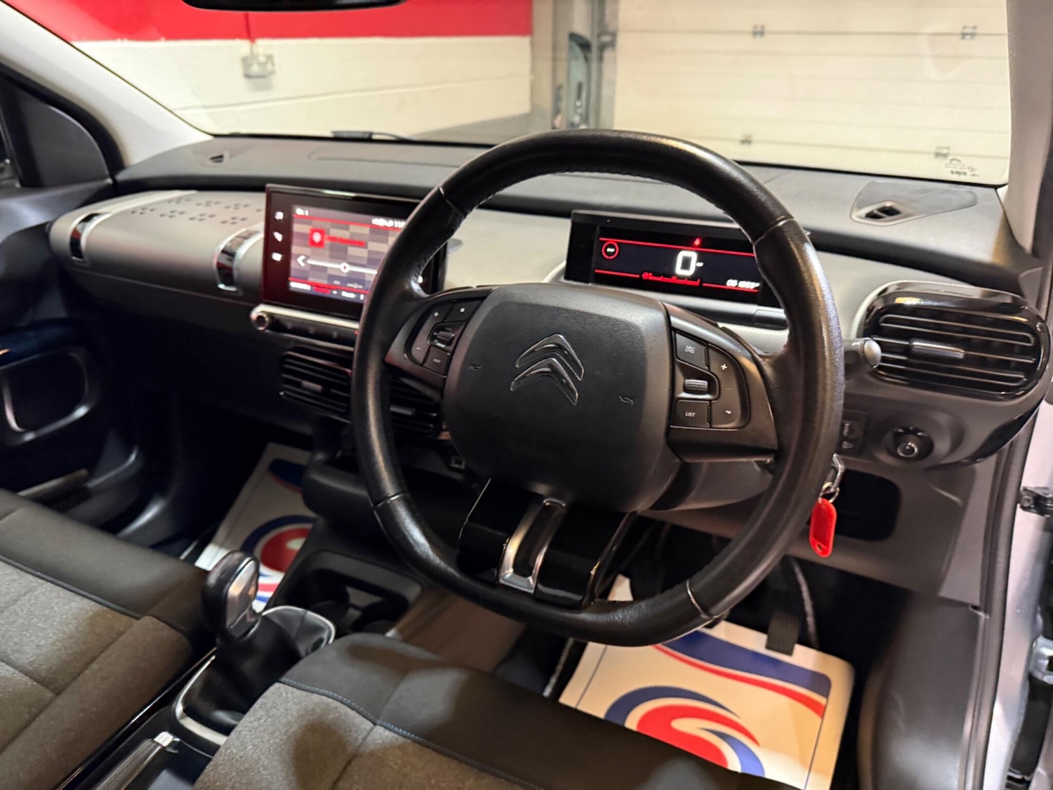 Used Citroen C4 Cactus for sale - 77266649: Photo 50