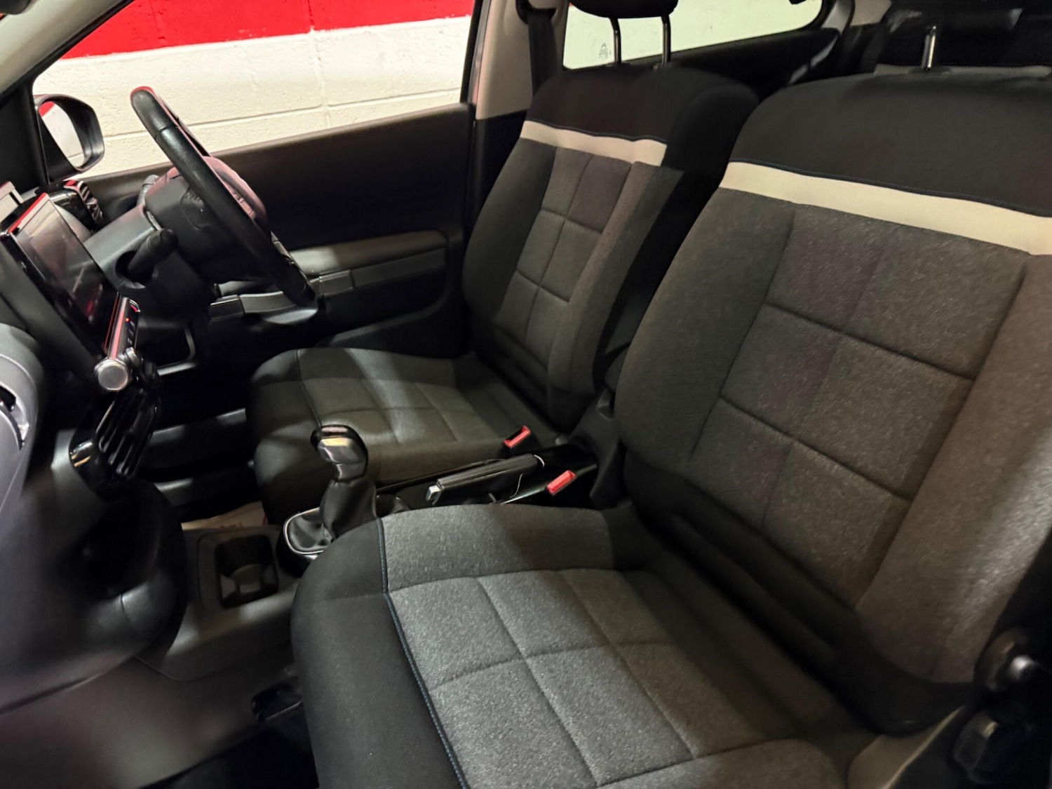 Used Citroen C4 Cactus for sale - 77266649: Photo 54