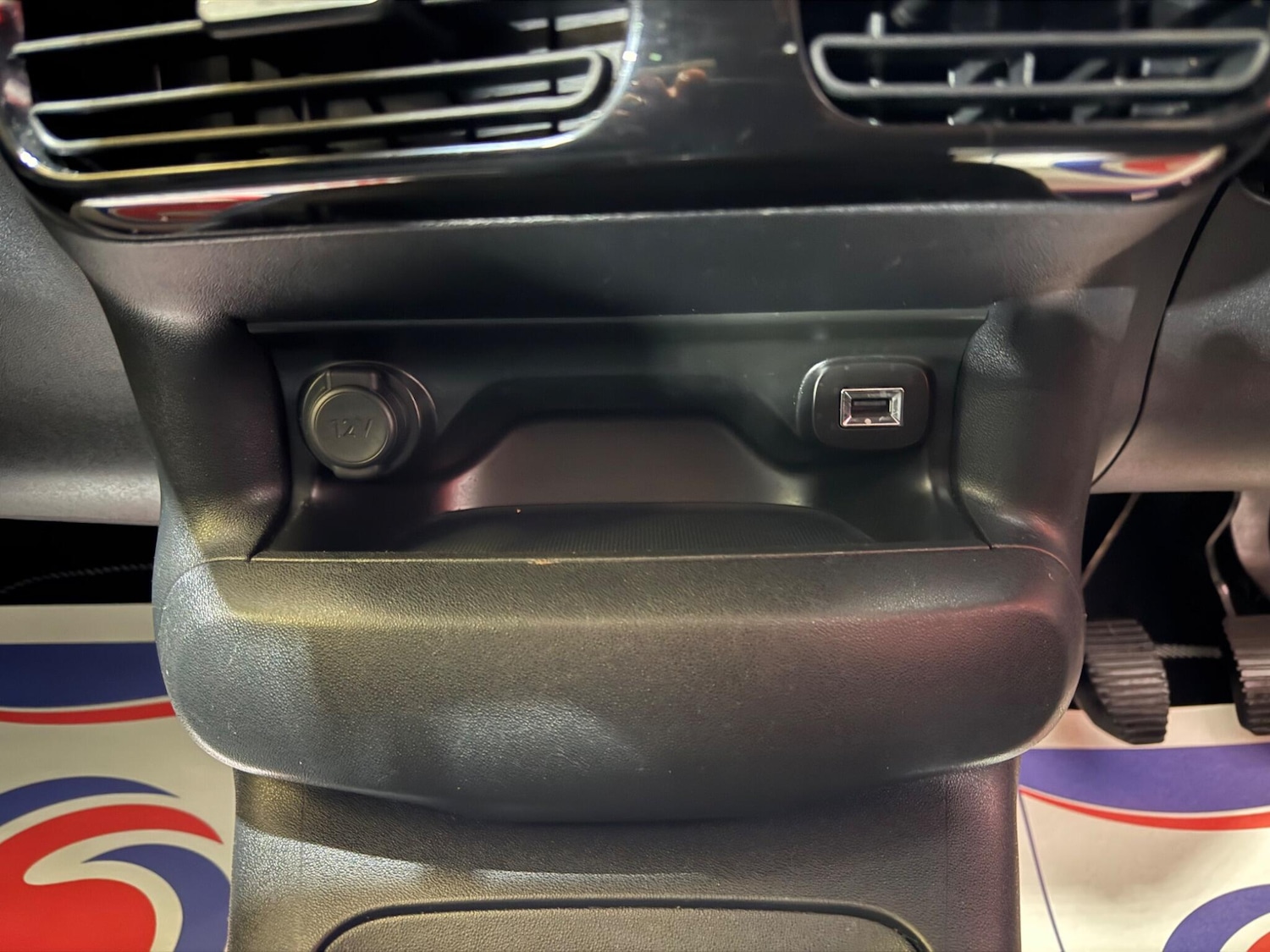 Used Citroen C4 Cactus for sale - 77266649: Photo 58