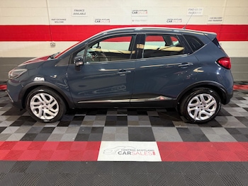 Used Renault Captur 2014 for sale - 75768640: Photo
