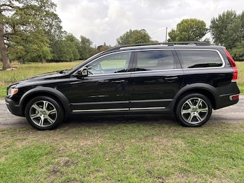 Used Volvo XC70 2014 for sale - 75908726: Photo