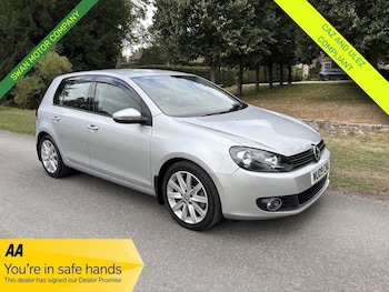 Volkswagen - Golf