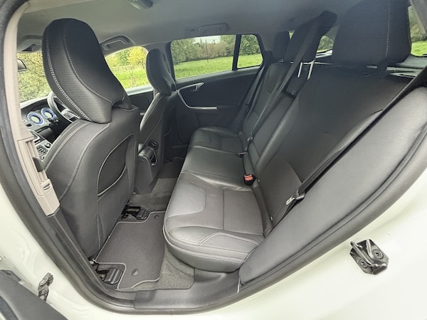Used Volvo V60 2025 for sale - 76274470: Photo 24