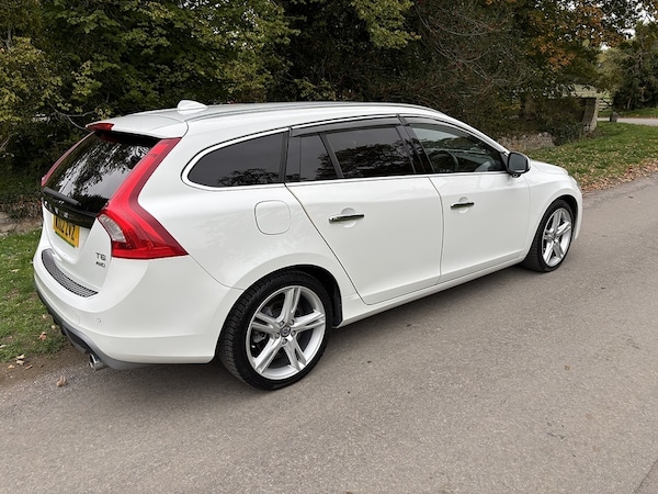 Used Volvo V60 2025 for sale - 76274470: Photo 6