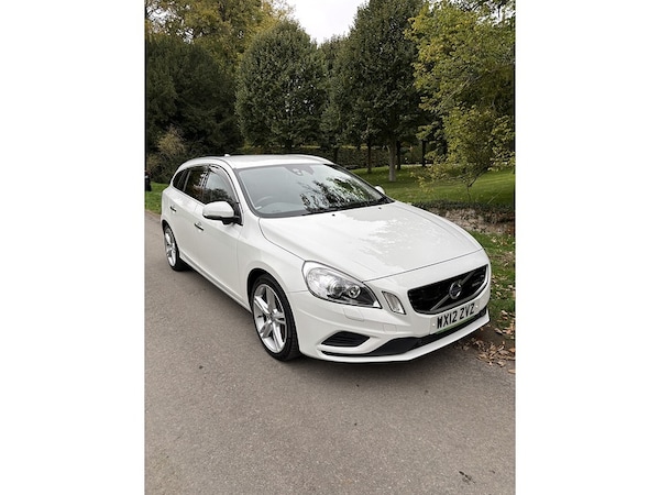 Used Volvo V60 2025 for sale - 76274470: Photo 9
