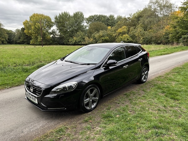 Used Volvo S40 2025 for sale - 76197258: Photo 3