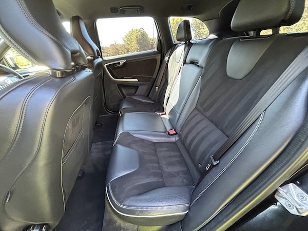 Used Volvo XC60 2016 for sale - 76029730: Photo 23