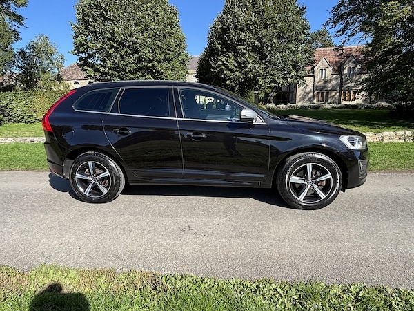 Used Volvo XC60 2016 for sale - 76029730: Photo 5