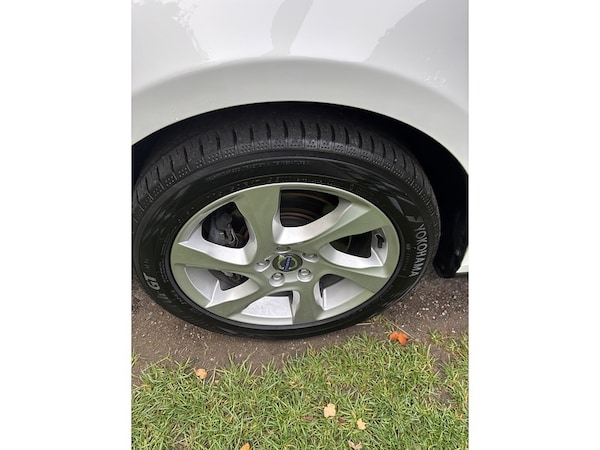 Used Volvo S40 2025 for sale - 76263834: Photo 12