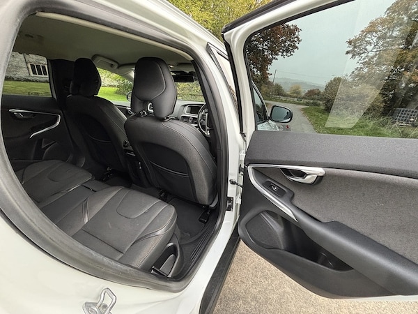 Used Volvo S40 2025 for sale - 76263834: Photo 25