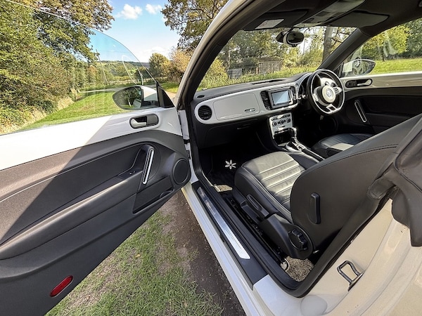 Used Volkswagen Beetle 2025 for sale - 76040044: Photo 21
