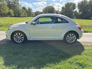 Used Volkswagen Beetle 2012 for sale - 76040044: Photo