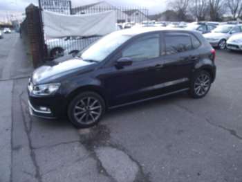 Used Volkswagen Polo 2015 for sale - 69580528: Photo
