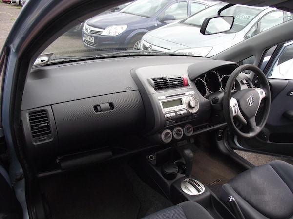 Used Honda Jazz 2005 for sale - 75344220: Photo 19