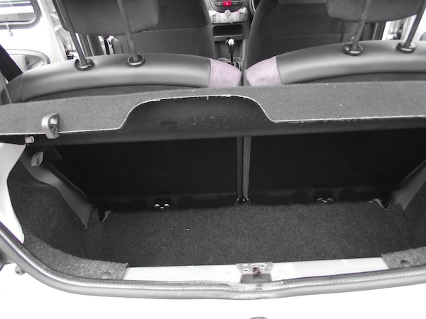 Used Toyota AYGO 2011 for sale - 75344252: Photo 13