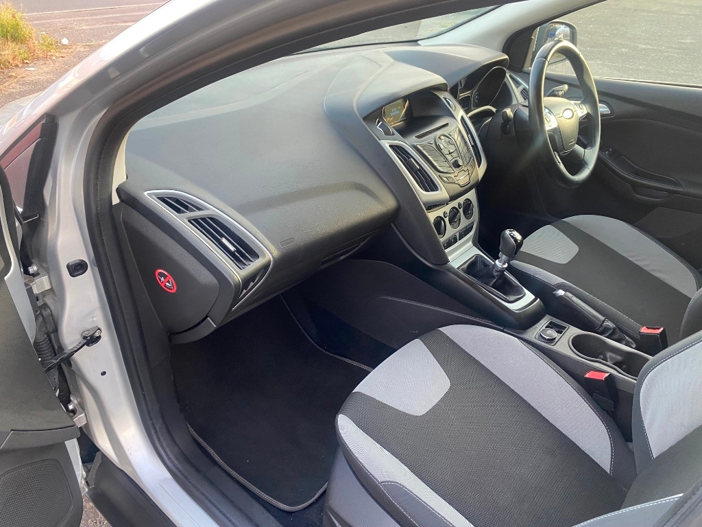 Used Ford Focus 2013 for sale - 76128791: Photo 8