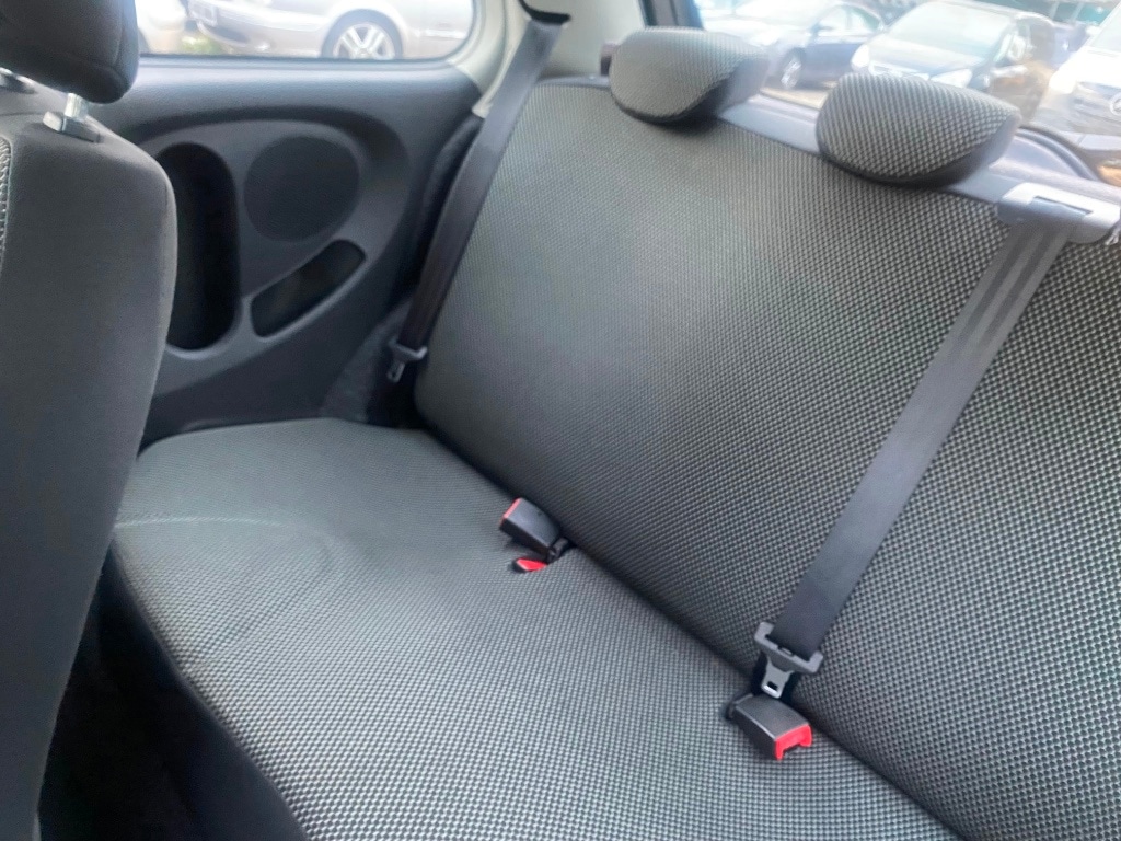 Used Nissan Micra 2010 for sale - 76225424: Photo 11