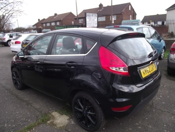 Used Ford Fiesta 2012 for sale - 75325805: Photo