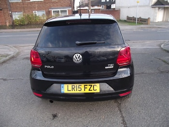 Used Volkswagen Polo 2015 for sale - 75344269: Photo